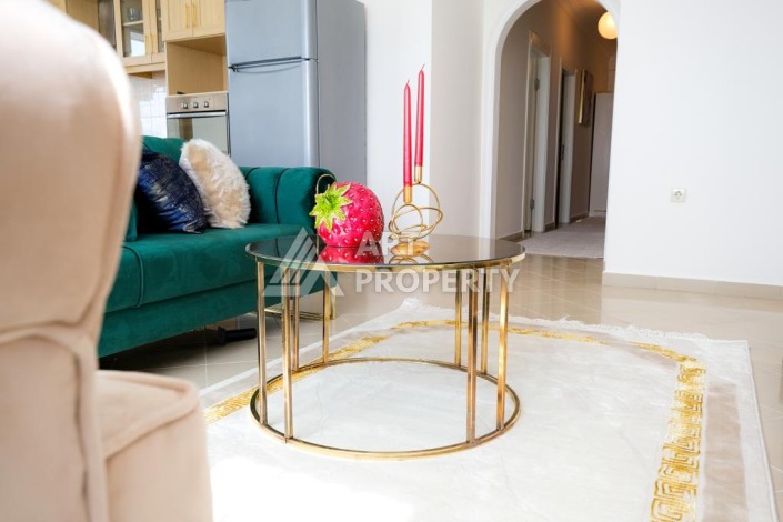 Квартира 2+1 с потрясающим видом на море и крепость в районе Тосмур - Ракурс 5