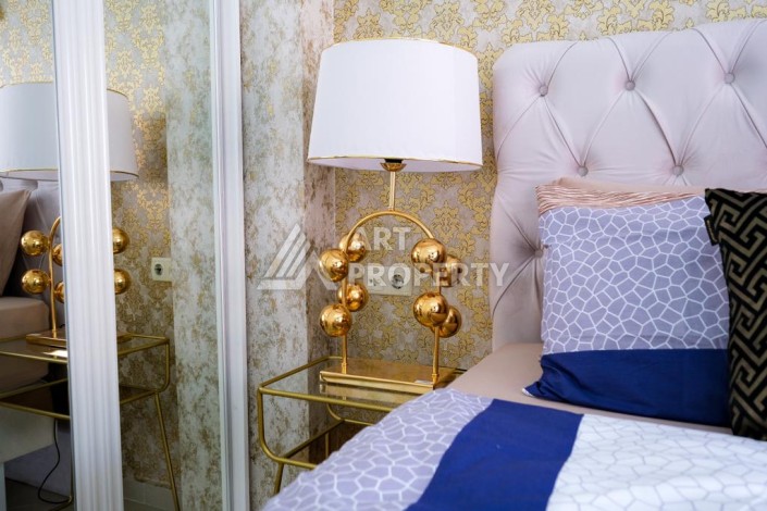 Квартира 2+1 с потрясающим видом на море и крепость в районе Тосмур - Ракурс 16