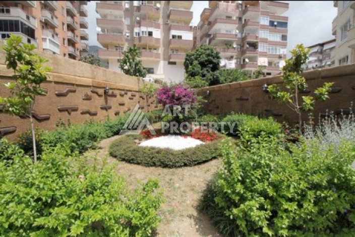 Квартира 1+1 возле пляжа Клеопатра в центре Алании - Ракурс 6