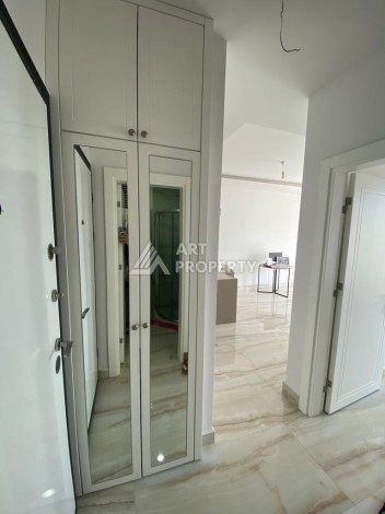 Уютная квартира планировки 1+1 в элитном районе Каргыджак - Ракурс 3