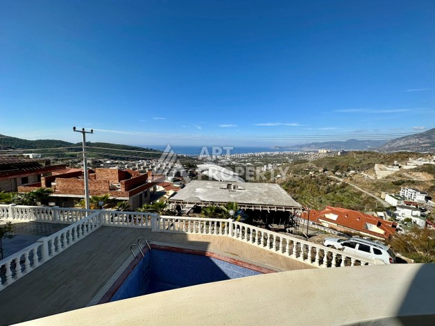 Вилла в районе Каргыджак с видом на море - Ракурс 6