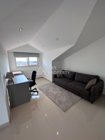 ДУПЛЕКС 3+1  В ОТЛИЧНОМ КОМПЛЕКСЕ НА КЛЕОПАТРЕ ПЛОЩАДЬЮ 150 МЕТРОВ - Ракурс 24