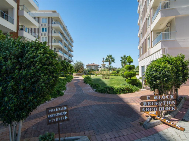 Квартиры 2+1 по отличным ценам в комплексе с инфраструктурой в Демирташ, 100 м2 - Ракурс 27