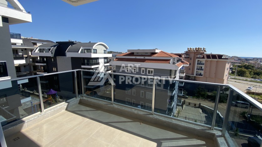 Новая, просторная  квартира 3+1, площадью 140 м2,  в самом Европейском районе Алании: Оба - Ракурс 2