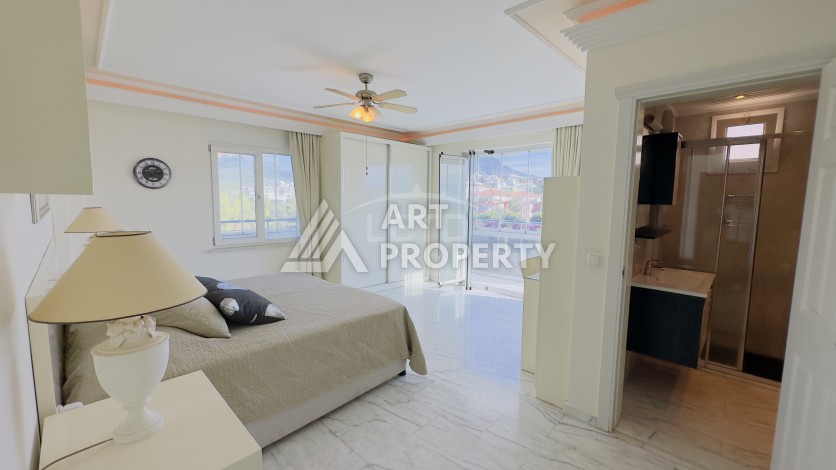 Просторная квартира 3+1 , 165 кв.м на первой береговой линии моря в районе Тосмур - Ракурс 10