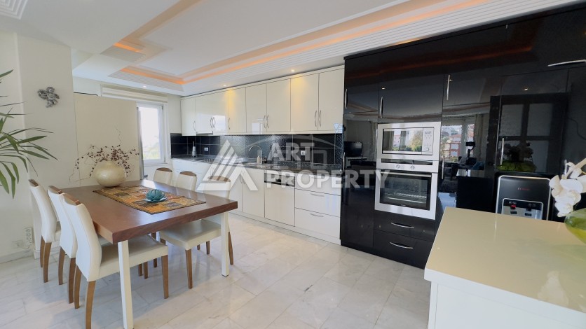 Просторная квартира 3+1 , 165 кв.м на первой береговой линии моря в районе Тосмур - Ракурс 19