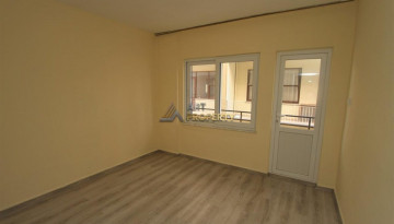 Срочная продажа двухкомнатной квартиры в центре Алании, 50 м2 - Ракурс 6