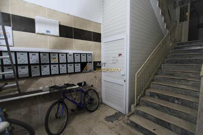 Срочная продажа двухкомнатной квартиры в центре Алании, 50 м2 - Ракурс 8