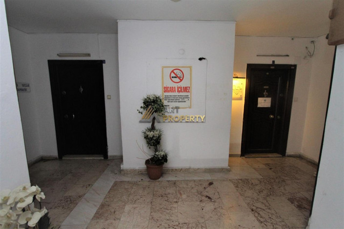 Срочная продажа двухкомнатной квартиры в центре Алании, 50 м2 - Ракурс 11