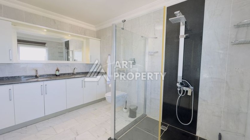 Элитный Дуплекс 3+1, площадью 221 м2 в районе Тосмур на первой линии - Ракурс 10