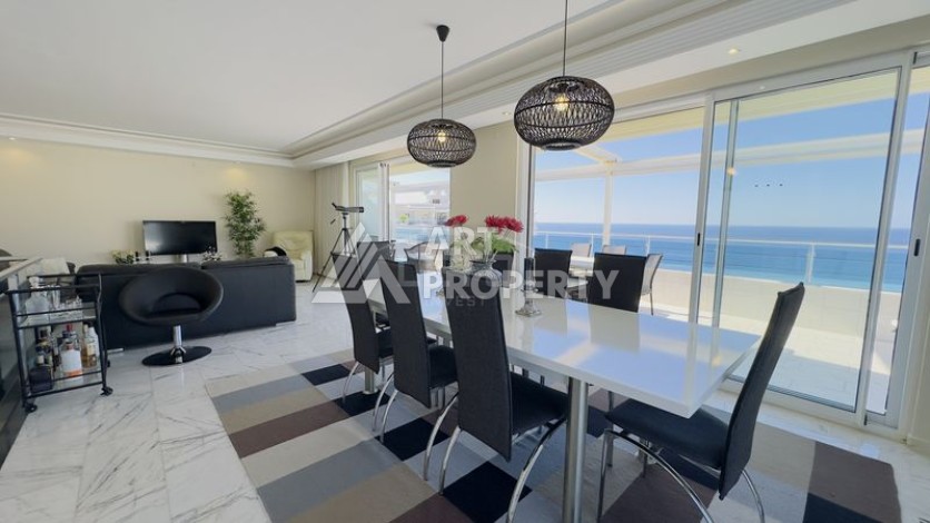 Элитный Дуплекс 3+1, площадью 221 м2 в районе Тосмур на первой линии - Ракурс 11