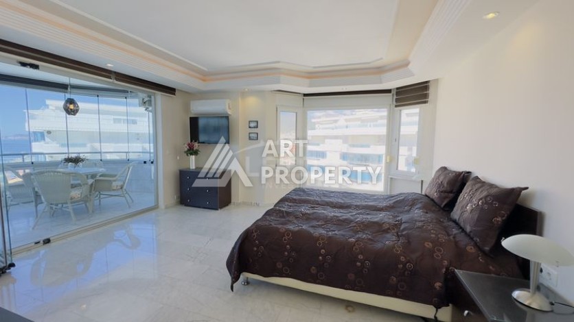 Элитный Дуплекс 3+1, площадью 221 м2 в районе Тосмур на первой линии - Ракурс 15