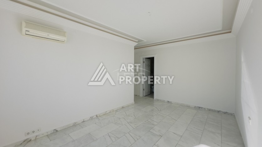 Видовая квартира 2+1 на первой береговой линии моря и рядом с речкой в районе Тосмур - Ракурс 16