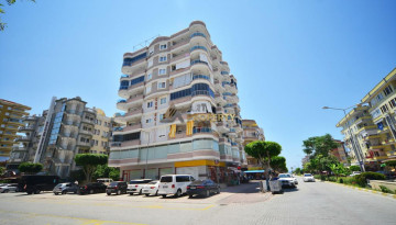 Меблированная квартира 2+1 рядом с морем в Махмутлар, 125 м2 - Ракурс 9