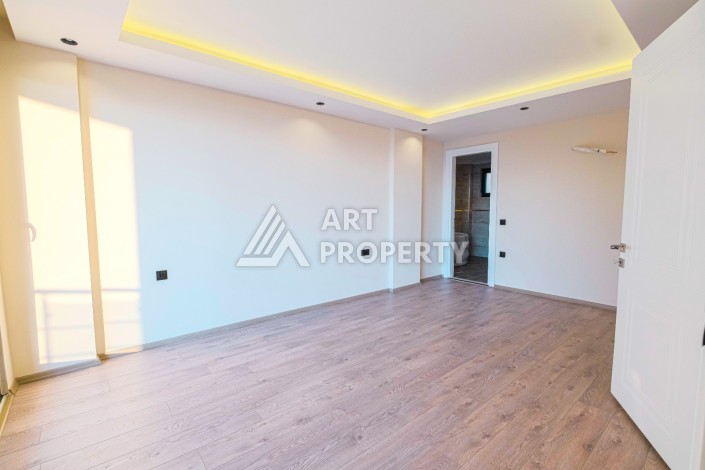 Вилла 4+1 с видом на море и приватным бассейном в районе Тепе, 450 кв.м. - Ракурс 6