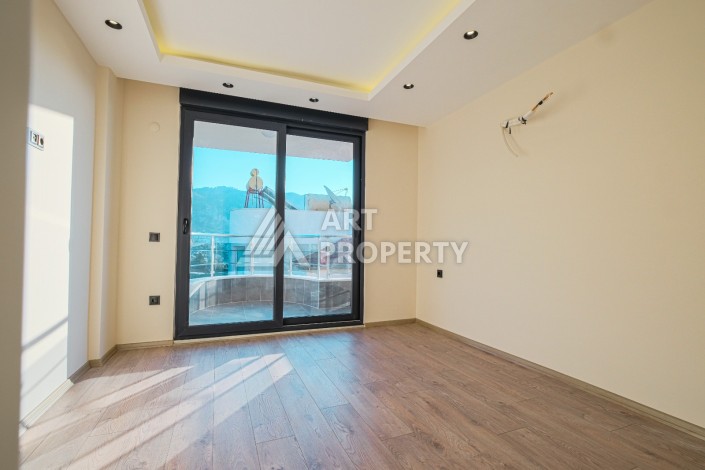 Вилла 4+1 с видом на море и приватным бассейном в районе Тепе, 450 кв.м. - Ракурс 9