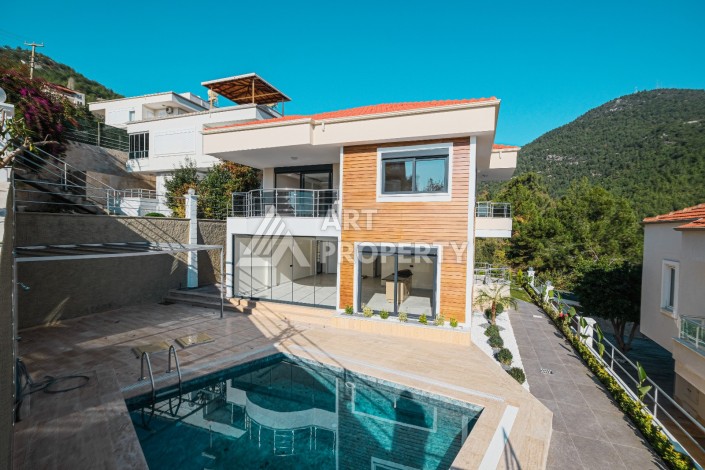 Вилла 4+1 с видом на море и приватным бассейном в районе Тепе, 450 кв.м. - Ракурс 15