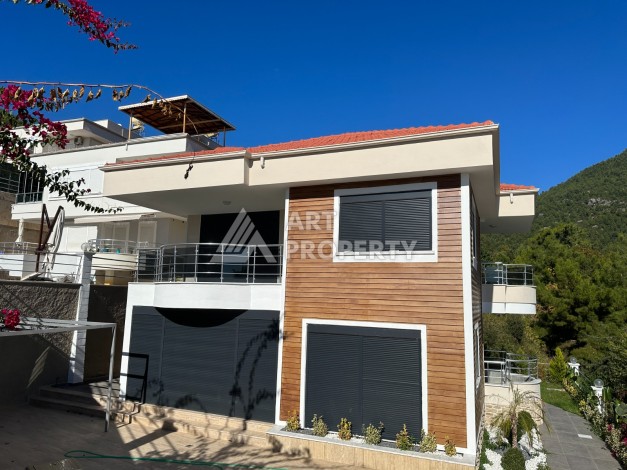 Вилла 4+1 с видом на море и приватным бассейном в районе Тепе, 450 кв.м. - Ракурс 17