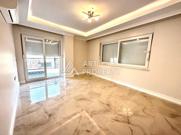 Трехкомнатная современная квартира 81 кв.м. в 350 метрах от моря в Махмутларе - Ракурс 4