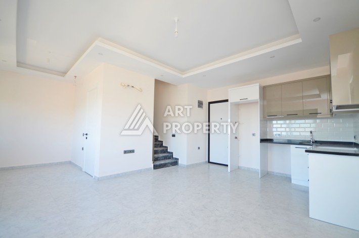 Дуплекс 2+1 с видом на море в живописном районе Авсаллар - Ракурс 9