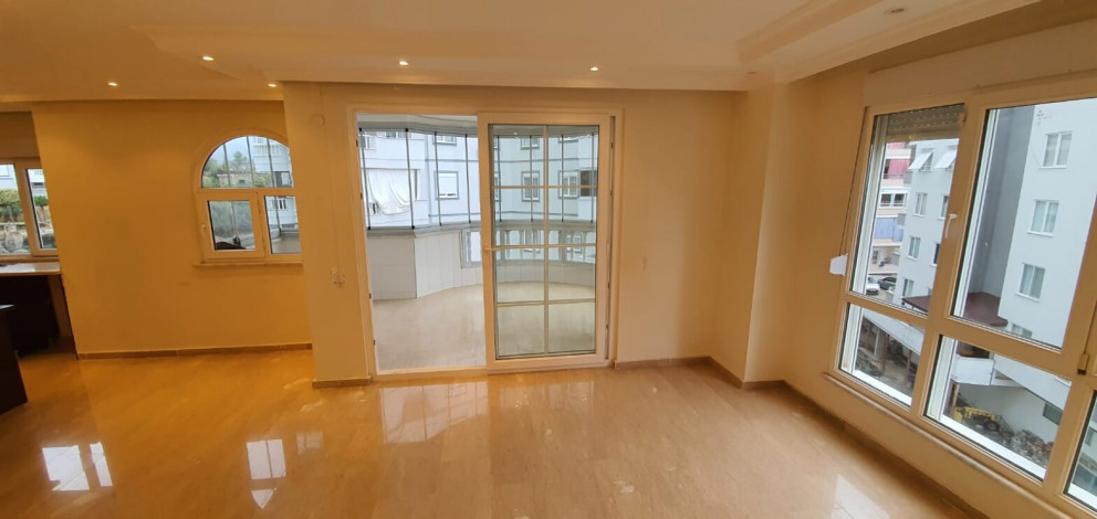 Апартаменты 2+1 в элитном комплексе в районе Тосмур, 130 м2 - Ракурс 17