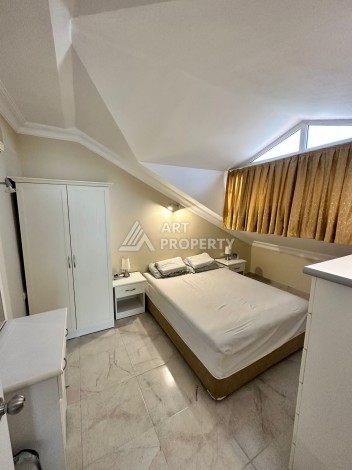 Дуплекс 2+1 с видом на горы в 10 минутах от пляжа Клеопатры, 120 кв.м. - Ракурс 8