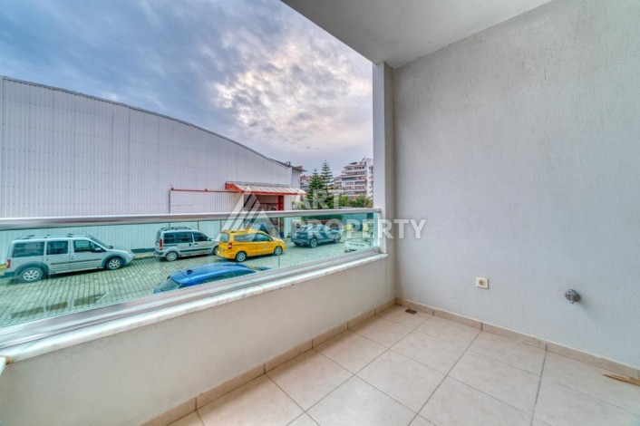 Меблированная квартира 1+1 в 400 метрах от моря, 60 м2. Кестель, Алания. - Ракурс 20