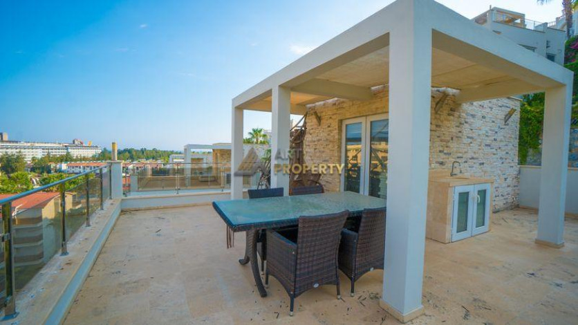 Вилла 3+1 с собственным бассейном в Конаклы, 185 м2 - Ракурс 15