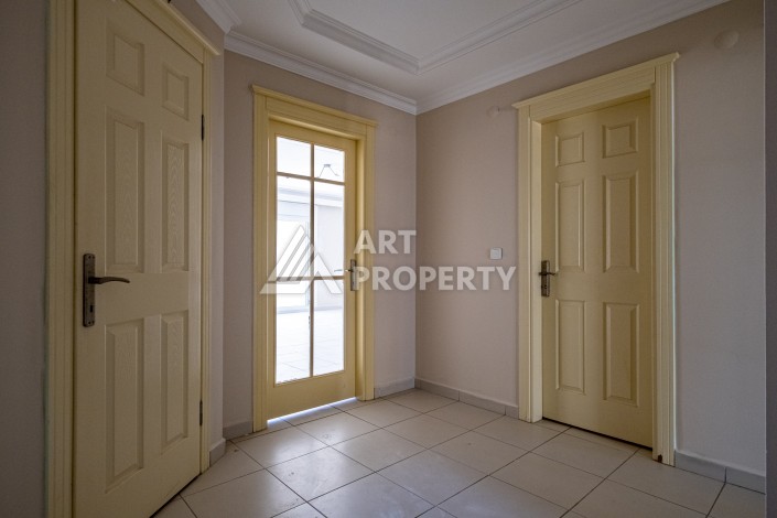 Просторная квартира 2+1 в престижной резиденции, 150 кв.м. Махмутлар, Алания. - Ракурс 25