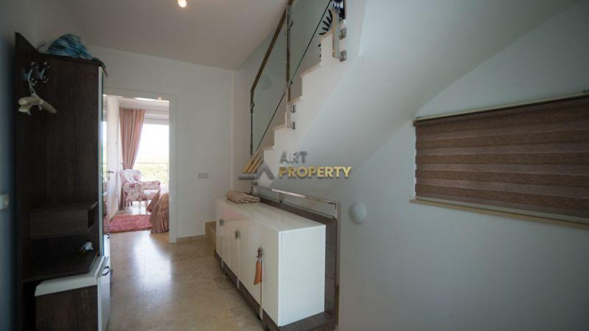 Вилла 3+1 с собственным бассейном в Конаклы, 185 м2 - Ракурс 20