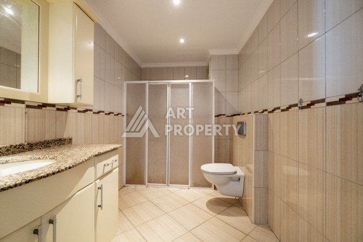 Просторная квартира 2+1 в престижной резиденции, 150 кв.м. Махмутлар, Алания. - Ракурс 26