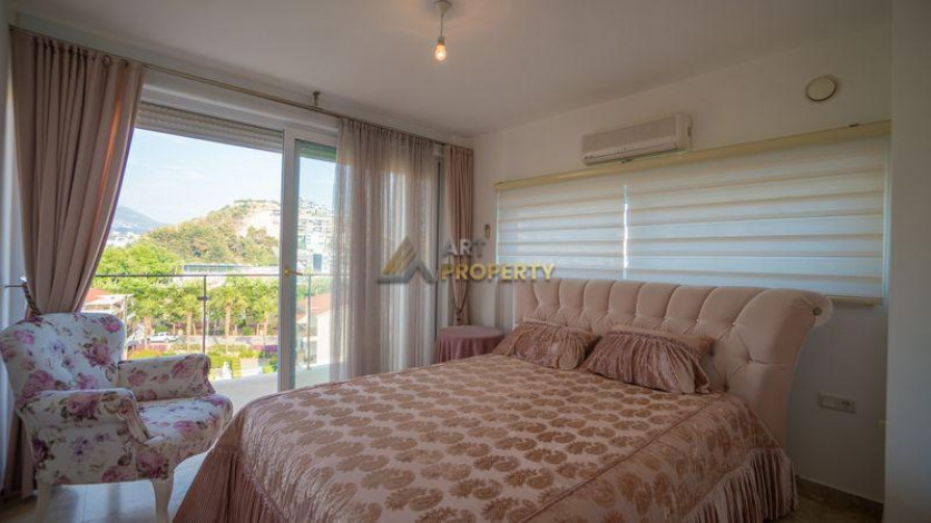 Вилла 3+1 с собственным бассейном в Конаклы, 185 м2 - Ракурс 24