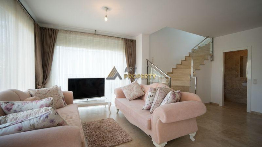 Вилла 3+1 с собственным бассейном в Конаклы, 185 м2 - Ракурс 32