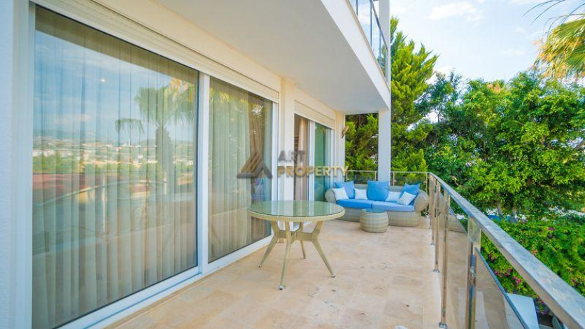 Вилла 3+1 с собственным бассейном в Конаклы, 185 м2 - Ракурс 39