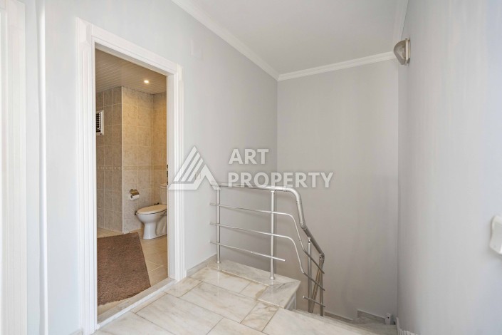 Двухуровневый пентхаус 4+1 в районе Оба, 150 кв.м. - Ракурс 14