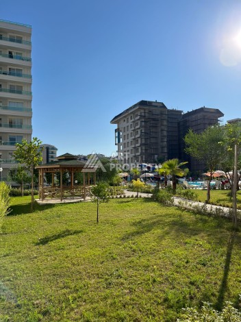 Уникальное предложение под гражданство в центре Авсалара, 2 дуплекса общей площадью 270м2 в 900 метрах от пляжа Инжекум - Ракурс 2