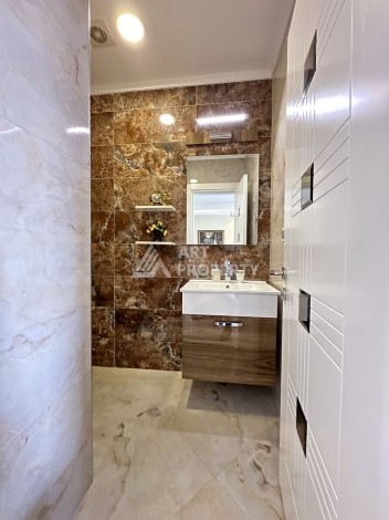 Просторный дуплекс в центре Махмутлара, планировкой 2+1 и площадью 135 м2 в 500 м от моря с видом на горы - Ракурс 21