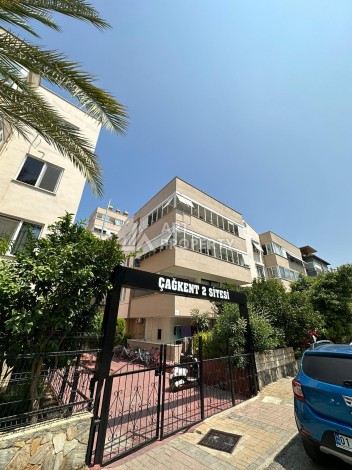 Продажа апартаментов планировкой 2+1 и площадью 130 м2 в 350 м от моря в зеленом районе Оба - Ракурс 3