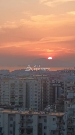 Дуплекс 3+1 с панорамным видом в Махмутларе, 220 кв.м. - Ракурс 3