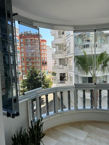 Уютная трехкомнатная квартира в престижном ЖК, 115 кв.м. Тосмур, Алания. Подходит под ВНЖ - Ракурс 15