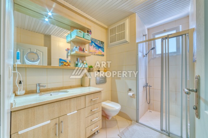 Квартира 2+1 с мебелью, 115 кв.м. Тосмур, Алания. - Ракурс 18