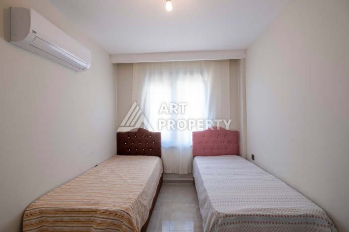 Квартира 2+1 с видом на море на первой береговой линии, 80 кв.м. Махмутлар, Алания - Ракурс 9