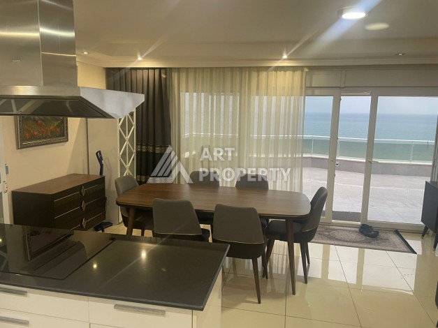 Пентхаус 4+1 с прямым видом на море, 250 кв.м. в Конаклы, Алания. - Ракурс 2