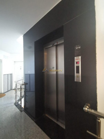 Трехкомнатные меблированные апартаменты в элитном комплексе в Тосмуре, 115м2 - Ракурс 22