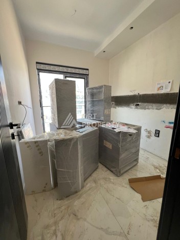 Продажа квартиры 2+1, площадью 90 м2, в центре Алании, возле пляжа Клеопатры - Ракурс 2