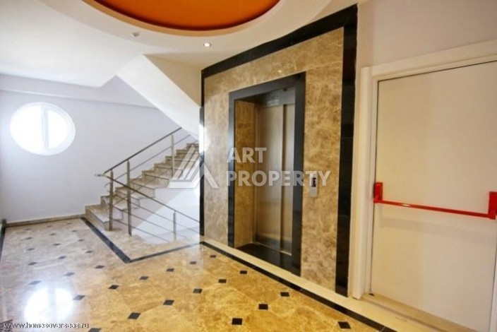 Просторная и светлая квартира 1+1 площадью 60 м2 в 250 м от моря в районе Махмутлар - Ракурс 25