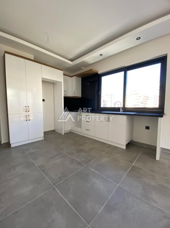 Апартаменты премиум класса,1+1, 50 м2, на 3 этаже, в 300 метрах от моря - Ракурс 4