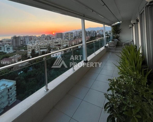 Пентхаус 3+1 с видом на море и Наулу в Махмутларе, 200 кв.м. - Ракурс 6