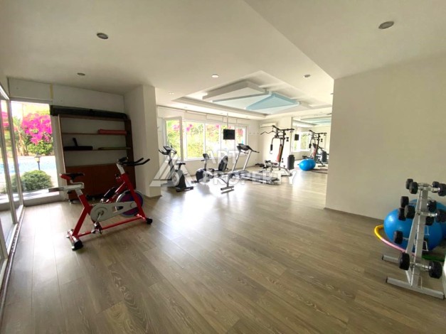 Пентхаус 3+1 с видом на море и Наулу в Махмутларе, 200 кв.м. - Ракурс 17