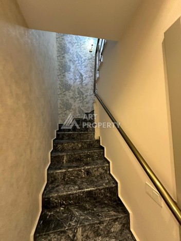 Меблированный дуплекс 3+1 с видом на крепость и горы, 150 кв.м. Оба, Алания. - Ракурс 23